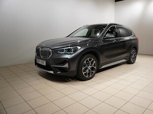 BMW X1xDrive25e xLine Navi HUD Panorama Drag 18