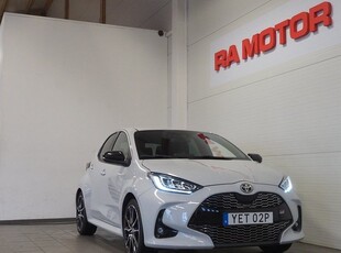 Toyota YarisHybrid CVT GR Sport |Navi|Backkamera|HUD| 2022, Halvkombi