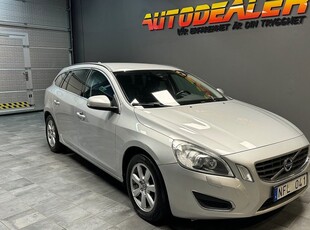 Volvo V60T4F Powershift Momentum 3,95 2013, Kombi