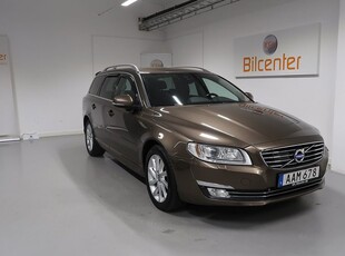 Volvo V70D4 Summum V-Däck ingår Skinn-Drag-Värmare-BLIS-VoC-Elstol-Adapti 2015, Kombi