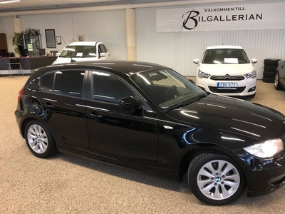 BMW 116d 5-dörrars Comfort Euro 5 2011, Halvkombi