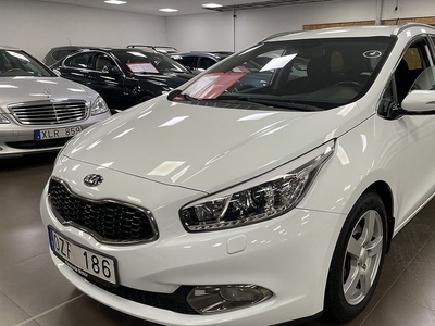 Kia Cee´dCEED sw 1.6 CRDi Man, mån 2013, Halvkombi