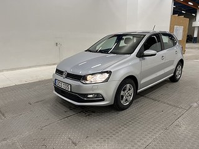 Volkswagen Polo TSI 90hk Premium Värmare Sensorer Välservad