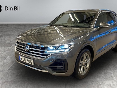 Volkswagen Touareg3.0 R-Line | Nightvision | Pano | Värm | Drag |340 2019, SUV