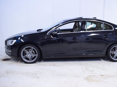 Volvo S60D5 AWD Auto Summum PRO GPS Taklucka 2014, Sedan