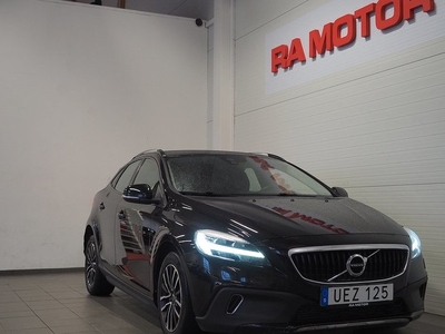 Volvo V40Cross Country T4 Momentum |Navi|Backkamera| 2018, Kombi