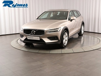 Volvo V60Cross Country B4 AWD Diesel Core Drag H K Blis 2023, Kombi