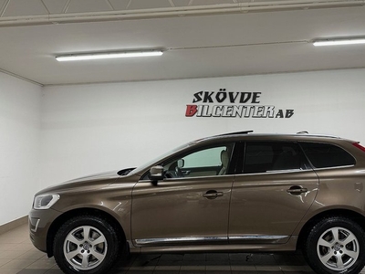 Volvo XC60D4 Automat Summum Panorama Drag GPS BLIS KeylessGO 2016, SUV