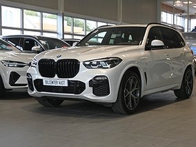 BMW X5 xDrive45e 394hk M Sport Pano H/K Drag Komfortsäten