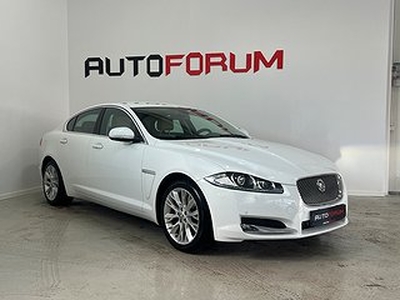 Jaguar XF 2.2 TDi4 Automatisk Navi/B-kamera/Ny-Kamrem 200hk