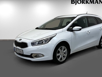 Kia Cee´dSW 1.6 CRDI AUTOMAT DIESEL NAV DRAG 2015, Halvkombi