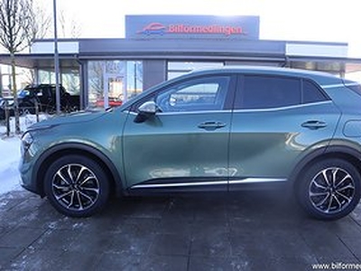 Kia Sportage PHEV AWD 265hk Advanced Aut Hybrid Drag Svensksåld 360 kamera mm