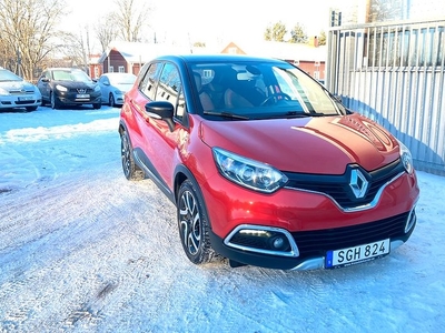 Renault Captur1.2 TCE HELLY HANSEN AUTOMAT 2016, Halvkombi