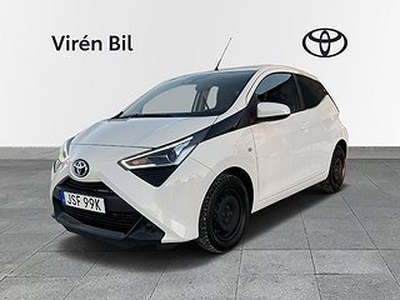 Toyota Aygo 1.0 VVT-i 5D X-Play Vinterhjul