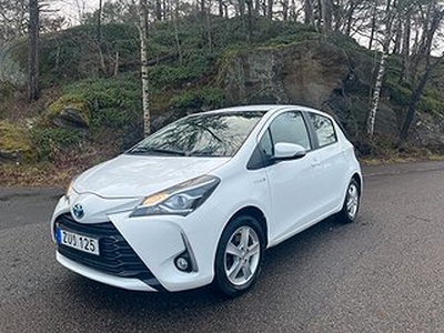 Toyota Yaris Hybrid e-CVT Euro 6