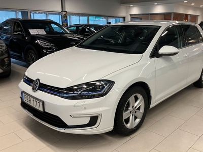 Volkswagen Golf35.8 kWh, , 2019 2019, Kombi