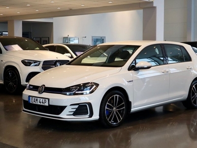 Volkswagen GolfGTE 1.4 TSI Värmare Euro 6 2020, Halvkombi