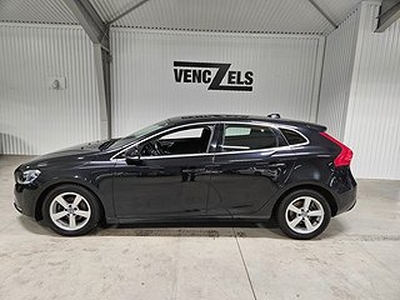 Volvo V40 D2 Momentum Värmare VOC Backkamera