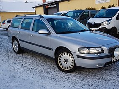 Volvo V70 2.4 T Aut drag m-värmare