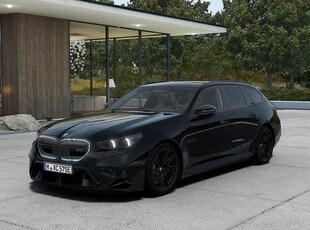 BMW M5Touring M Driver's Innovation Comfort Bw V8 Drag 2025, Personbil