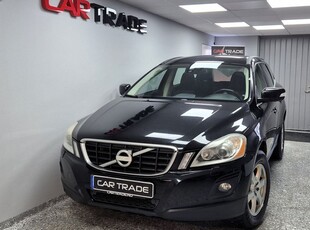 Volvo XC602.4D AWD MOMENTUM BESIKTAD DRAGKROK 3ÄGARE 2009, SUV