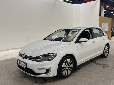 Volkswagen e-Golf35.8 kWh Psensorer Navigation 2018, Halvkombi