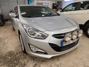 Hyundai i40 1.7 CRD Business Automat 17000 Mil Nyservad