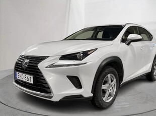 Lexus NX 300h AWD (181hk)