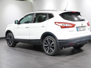 Nissan Qashqai dCi 110 N-Connecta Panorama 360°