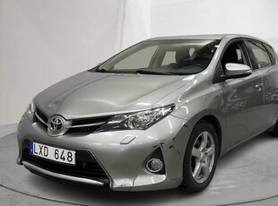 Toyota Auris 2.0 D-4D 5dr (124hk)