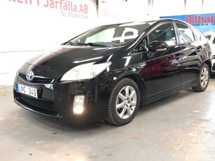 Toyota Prius Hybrid CVT 4 ägare bes Ny servad Euro5 136HK