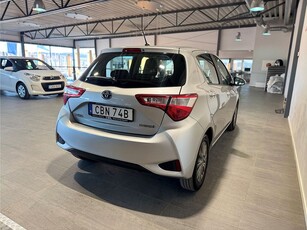 Toyota Yaris Hybrid e-CVT 100hk Aut - BACKKAMERA