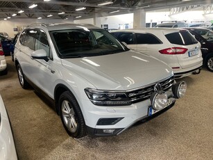 Volkswagen Tiguan Allspace 7-sätes 2.0 TDI SCR 4Motion GT Drag Värmare