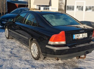 Volvo S60 2.4 140Hk Business Aut