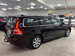 Volvo V70 D4 Summum 163hk I Keyless I DRAG I NYSERVAD