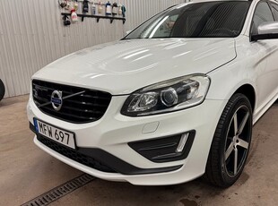 Volvo XC60D4 AWD R-Design Panorama Kamera 2016, SUV