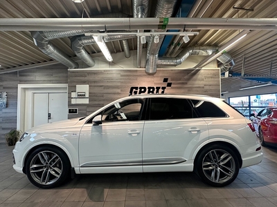 Audi Q7 3.0 TDI Quattro S-Line | 7 Sits | Panorama | Drag