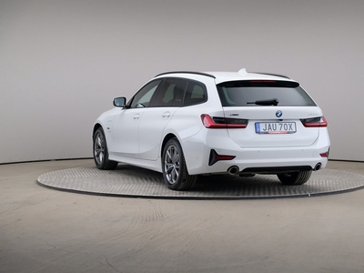 BMW 330e Series 3 Xdrive Touring Sport Line Connected Drag