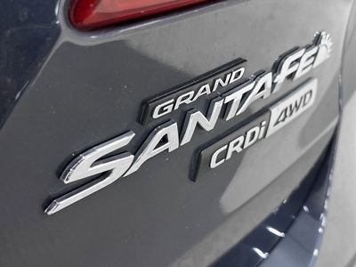 Hyundai Grand Santa Fe