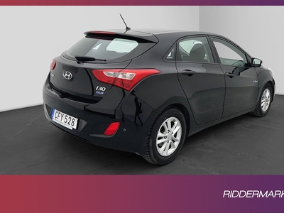 Hyundai i30 1.6 CRDi 110hk Rattvärmare P-sensorer 1-brukare