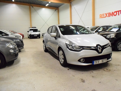 Renault Clio 1.2 Besiktad