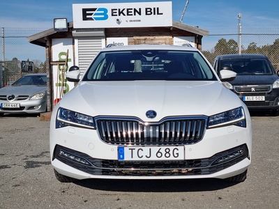 Skoda Superb 2.0 TDI Dieselvärmare GPS Backkam LED Dragkrok