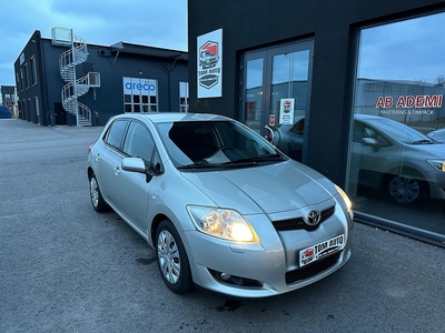 Toyota Auris 5-dörrar 1.4 D-4D Euro 4