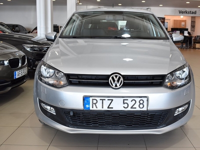 Volkswagen Polo 5dr 1.4 Comfortline Värmare Låga mil V-hjul Euro 5