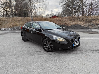 Volvo V40 D2 Momentum Nyservad