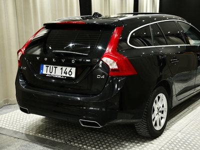 Volvo V60 D4 Taklucka BLIS Navi Skinn Keyless Fullutrustad