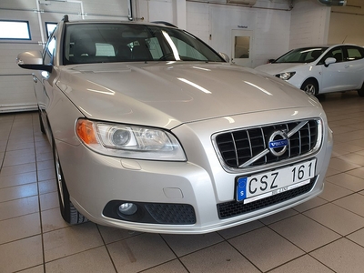 Volvo V70 2.4D Momentum Euro 4 VÄLSERVAD NYSERVAD