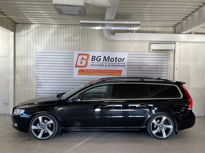 Volvo V70 D4 181HK AWD Aut Classic Momentum Drag/D-Värm