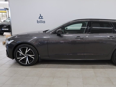 Volvo V90 Recharge T8 Ultimate Dark