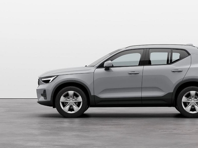 Volvo XC40 B4 FWD Bensin Core Leasing